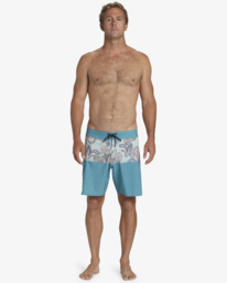 3 Fifty50 Airlite 19" White ABYBS00467 Billabong