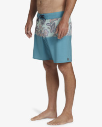 5 Fifty50 Airlite 19" White ABYBS00467 Billabong