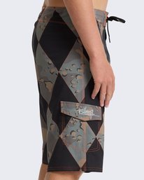 1 A.I. Diamonds Pro 22" Green BL000562M Billabong
