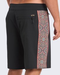 6 Dbah Pro 18.5" Black BL001268M Billabong