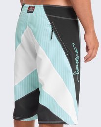 5 A.I. Samurai Pro 22" Multi BL001277M Billabong