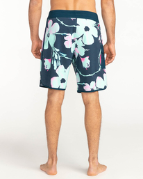 5 73 Line Up Pro - Boardshorts für Männer Grün C1BS27BIP2 Billabong