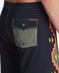 10 Wrangler United By Pro 18" - Boardshort da Uomo Brown D1BS35BIS2 Billabong