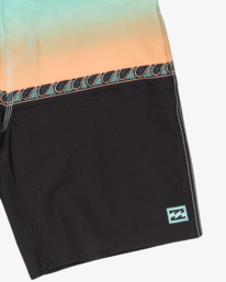 2 Fifty50 Pro 15" Black EBBBS00110 Billabong