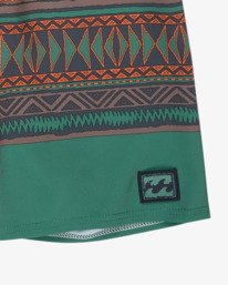 2 Burleigh Pro - Boardshorts for Boys 8-16 Blue EBBBS00116 Billabong