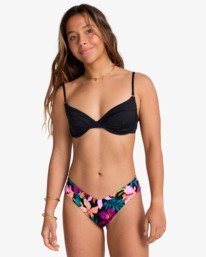 0 Sol Searcher - Medium Coverage Bikini Top for Women Black EBJX300123 Billabong