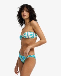 6 Salty Waves White EBJX400173 Billabong