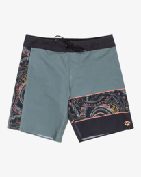 0 Burleigh Pro 18" - Performance-Boardshorts für Männer Grün EBYBS00116 Billabong