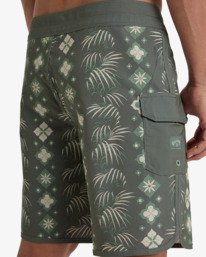 6 73 Theme Pro 18.5" - Boardshorts Performance para hombre  EBYBS00122 Billabong