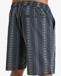 6 Larry 20" Schwarz EBYWS00118 Billabong