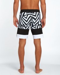 1 Pump X 18" Boardshorts  H1BS07BIP8 Billabong