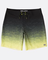 3 Tripper Pro 18" Boardshorts Schwarz N1BS15BIP9 Billabong