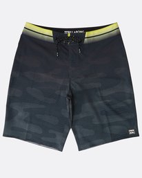 5 Resistance Pro 20" Boardshorts  N1BS16BIP9 Billabong