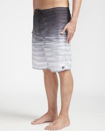 2 Resistance Originals 20" Boardshorts  N1BS28BIP9 Billabong