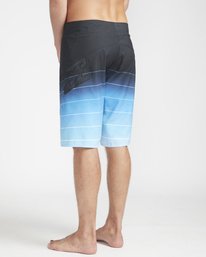 2 Fluid Originals 21" Boardshorts  N1BS32BIP9 Billabong