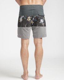 3 Tribong Originals 17" Boardshorts  N1BS33BIP9 Billabong