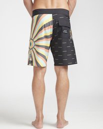 4 Viper Pro 18" Boardshorts  N1BS44BIP9 Billabong