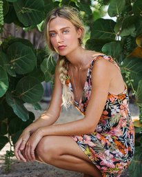 0 Knotted Heart Mini Dress  P3DR07BIS9 Billabong