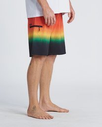 8 Fluid Airlite 20" - Performance Board Shorts for Men Black S1BS08BIP0 Billabong
