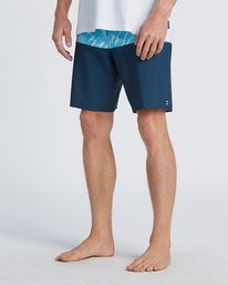 9 Tribong Pro 19" - Printed Board Shorts for Men Blue S1BS26BIP0 Billabong