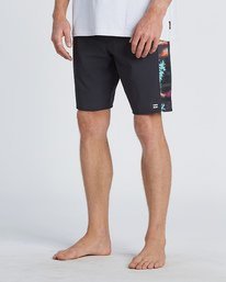 9 D Bah Pro 19" - Bedruckte Boardshorts für Herren  S1BS30BIP0 Billabong