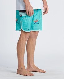 10 73 Line Up Pro 19" - Printed Board Shorts for Men  S1BS35BIP0 Billabong