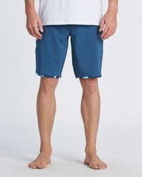 7 73 Pro 20" - Performance Boardshorts für Herren Blau S1BS38BIP0 Billabong