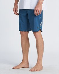 9 73 Pro 20" - Performance Boardshorts für Herren Blau S1BS38BIP0 Billabong