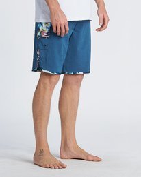 10 73 Pro 20" - Performance Boardshorts für Herren Blau S1BS38BIP0 Billabong