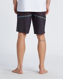 6 North Point Pro 20" - Performance Boardshorts für Herren  S1BS41BIP0 Billabong