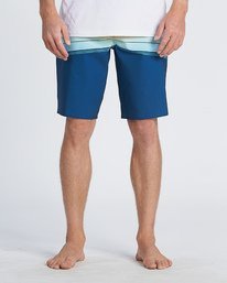 7 North Point Pro 20" - Performance Boardshorts für Herren Blau S1BS41BIP0 Billabong