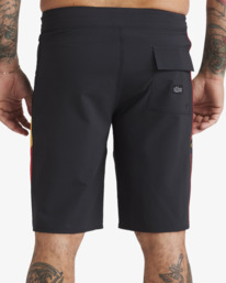 7 Otis Dbah Pro 19" - Boardshorts de desempenho para Homem Preto UBYBS00208 Billabong