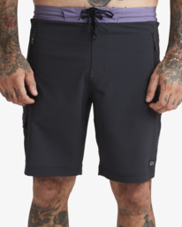 4 Otis Mangrove 18.5" - Performance-Boardshorts für Männer Schwarz UBYBS00505 Billabong