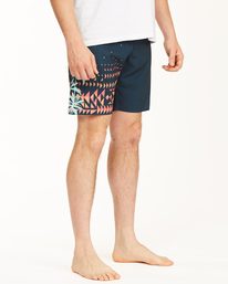 7 D Bah Airlite 19" - Recycled Board Shorts for Men Multi W1BS20BIP1 Billabong