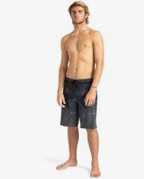 3 Resistance Pro 20" - BoardShort para Hombre  W1BS45BIP1 Billabong