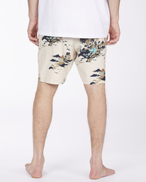 3 Adventure Division Surftrek Lo Tide 17" - BoardShort para Hombre Marron W1BS55BIP1 Billabong