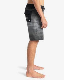2 Resistance 18.5" - BoardShort para Hombre Negro W1BS60BIP1 Billabong