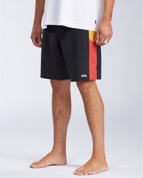 16 Otis Dbah Pro 18.5" - BoardShort para Hombre  X1BS16BIS1 Billabong
