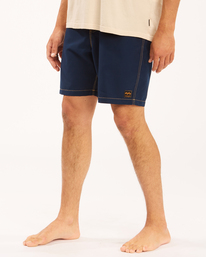 7 Wrangler Icons 17" - Boardshorts f&uuml;r M&auml;nner Blau Z1BS06BIF1 Billabong