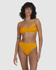 AMBER (0552)