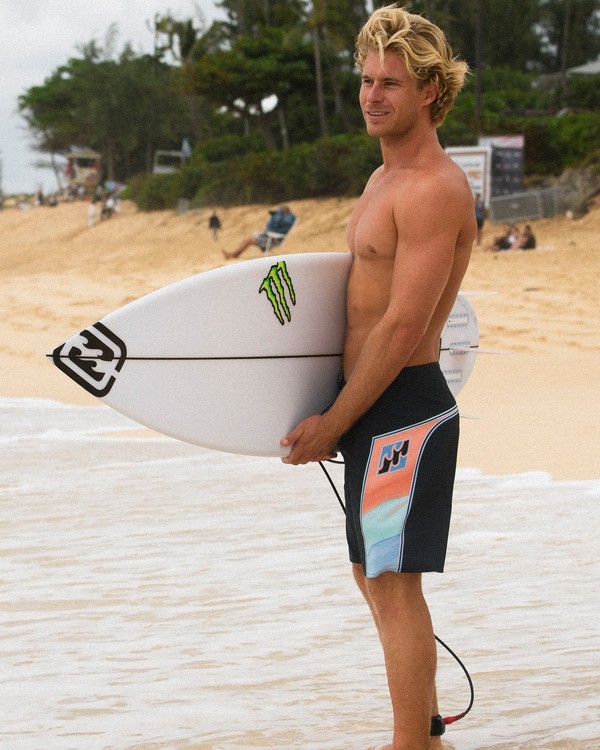 0 Straddie 20"- Airlite Performance Boardshort voor Heren Blue 24A081500 Billabong