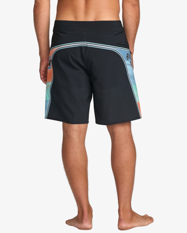 4 Straddie 20" - Airlite Performance Boardshorts for Men Blue 24A081500 Billabong