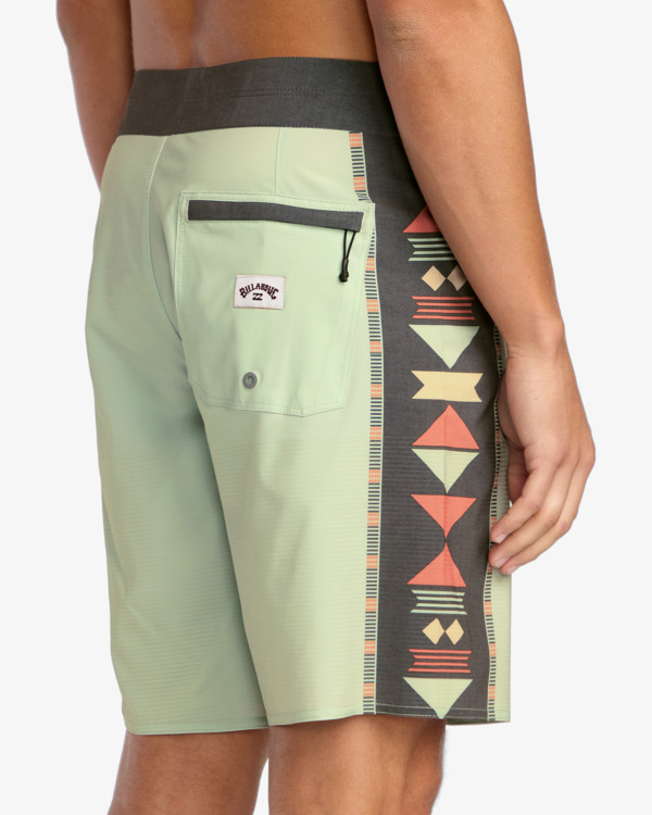 10 Sundays 18.5"  24A081501 Billabong