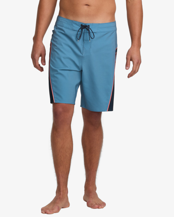 8 Straddie Pro 20" - Performance-Boardshorts für Männer Blau 24A081521 Billabong