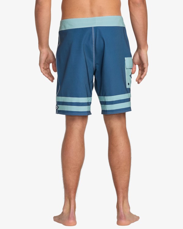 4 Burleigh Original Pro 18.5" Purple 24A081523 Billabong