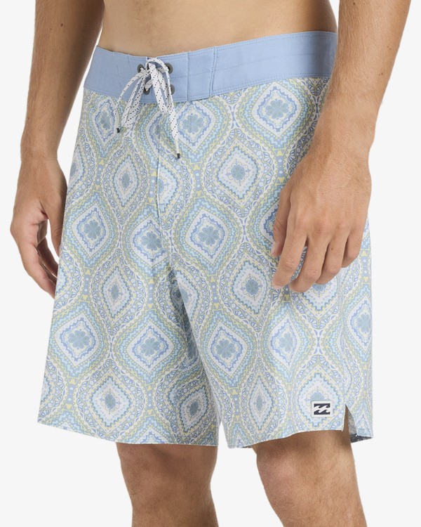 8 Good Times Pro - Boardshorts for Men Grey 24A081603 Billabong