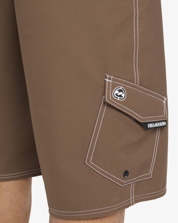 9 Bio Og Pro - Boardshorts f&uuml;r M&auml;nner Braun 24A081611 Billabong