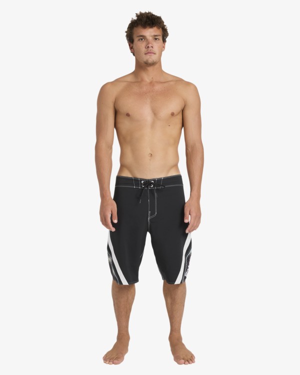 4 Fluid 2K Pro - Boardshorts for Men Black 24A081614 Billabong