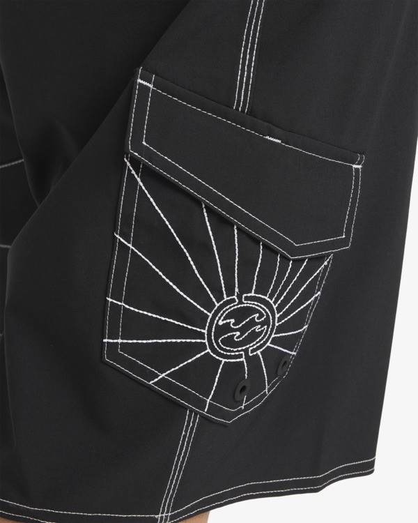10 A.I. Rising Sun Pro Schwarz 24A081616 Billabong