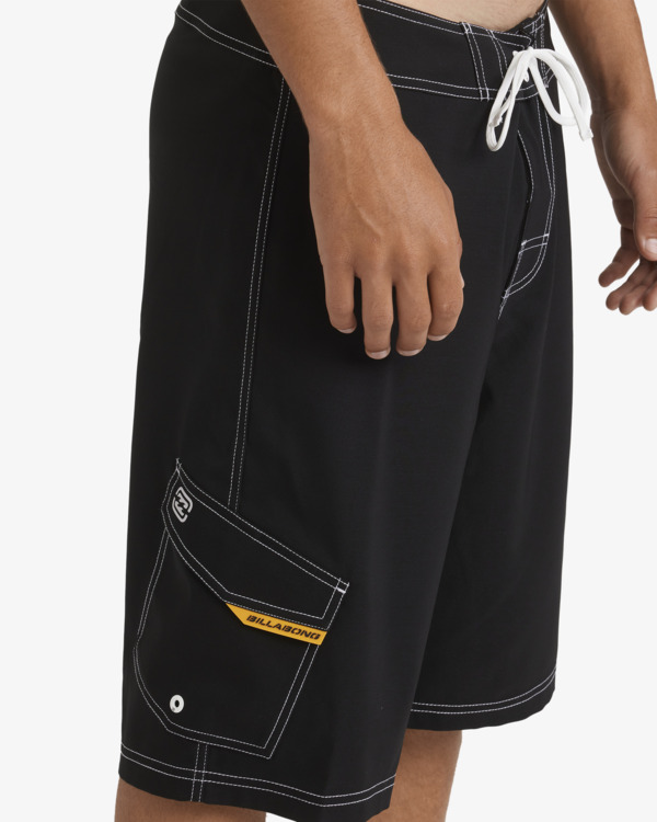 9 Bracket Pro 21" - Boardshorts für Männer Schwarz 24A083576 Billabong